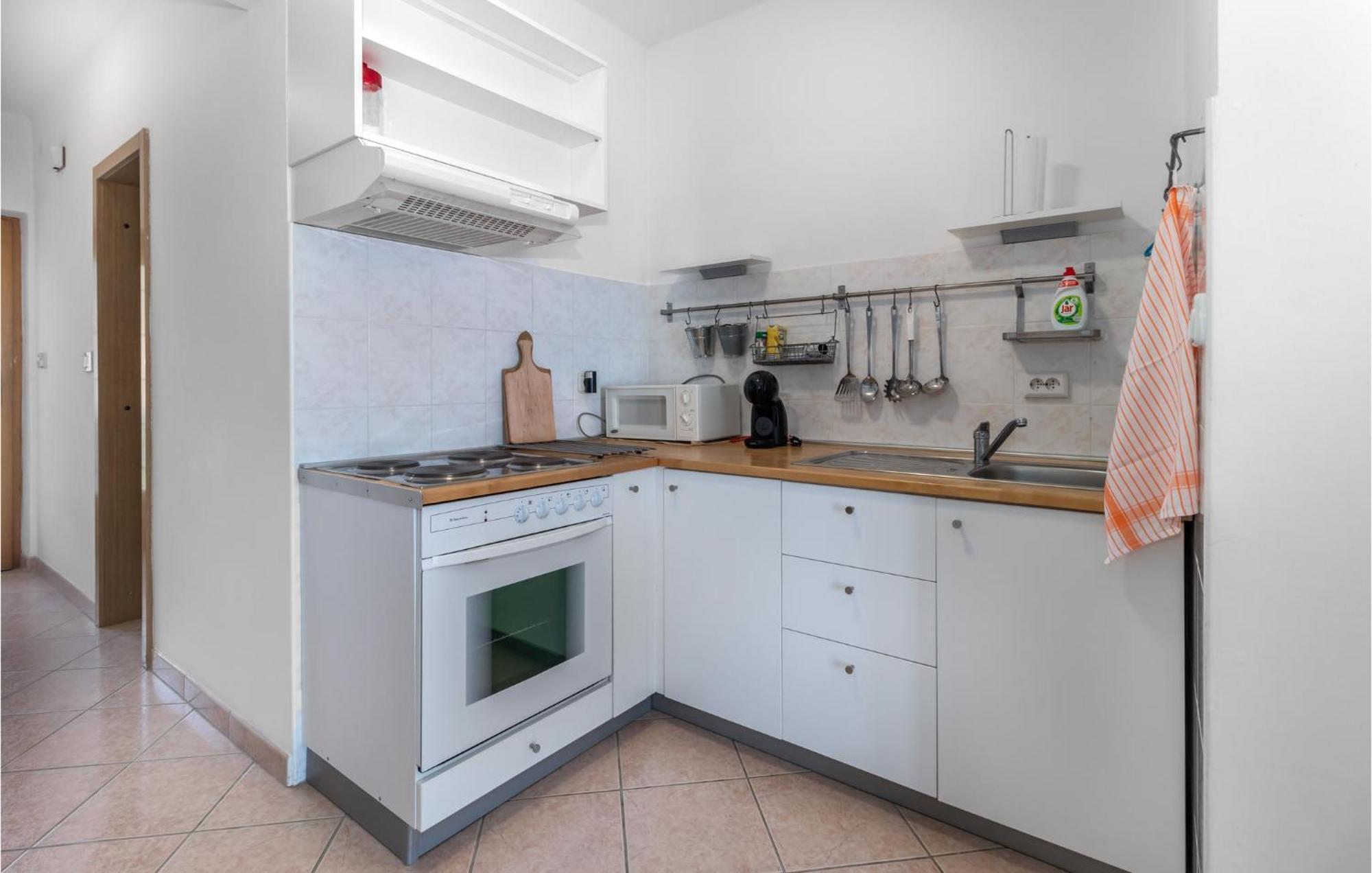Lovely Apartment In Novi Vinodolski With Wifi Zewnętrze zdjęcie